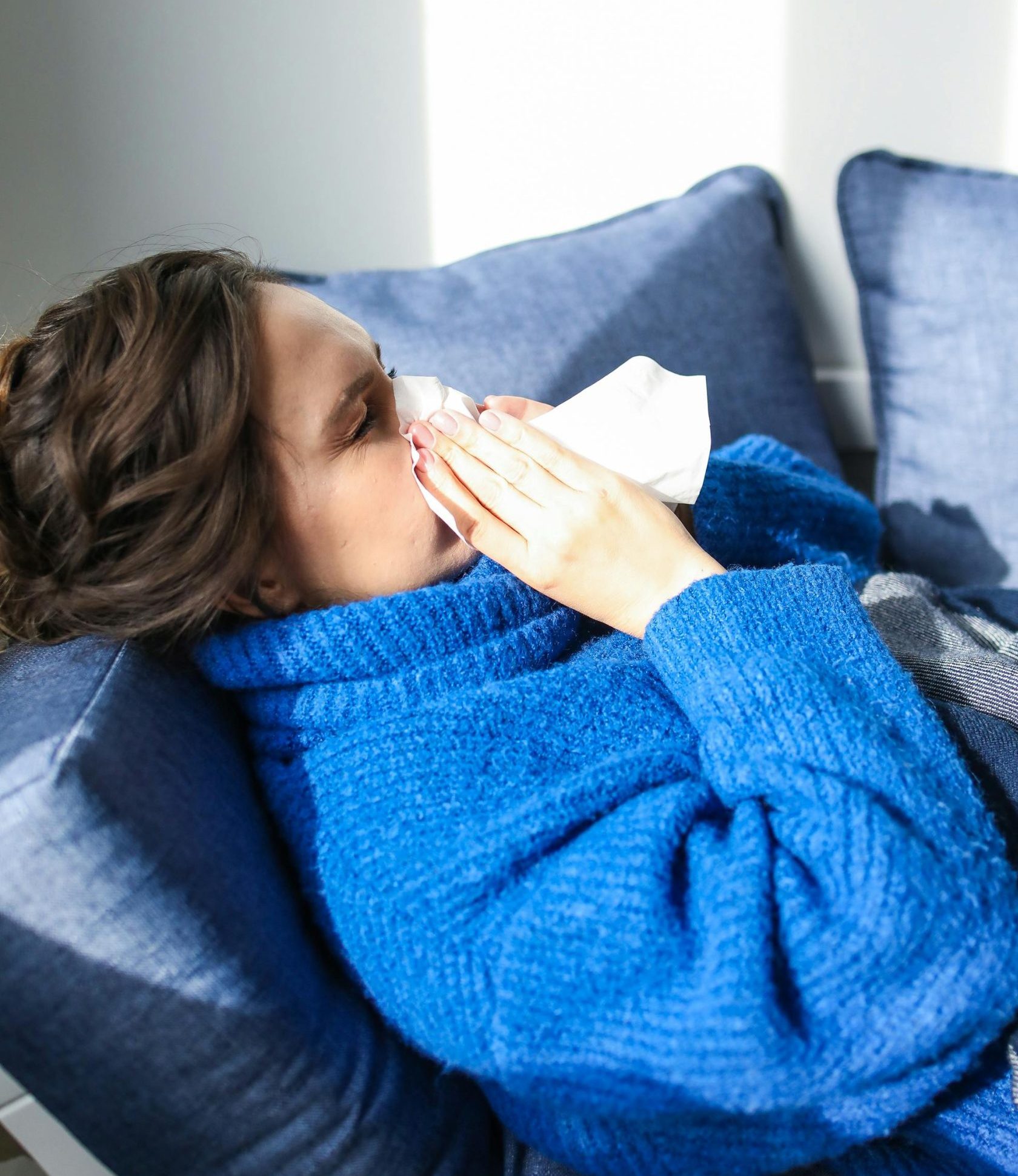 person experiencing the effects of long covid